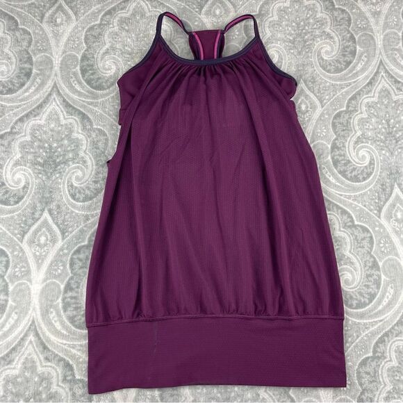 Womens Lululemon No Limits Tank - Picture 2 of 5